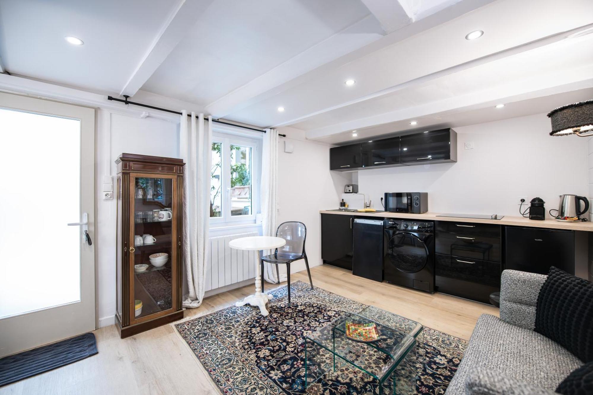 Mhl - Maison Hotel Lyon Ruang foto